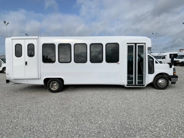 Picture of 2019 Chevrolet 4500 Diamond VIP 2800 ADA Shuttle Bus