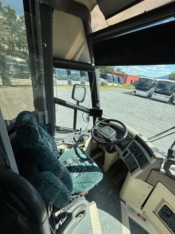 Picture of 1998 MCI 102EL3 Coach Bus