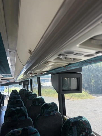 Picture of 1998 MCI 102EL3 Coach Bus