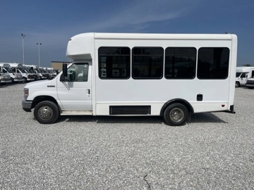 Picture of 2019 Ford E350 Starcraft Allstar Shuttle Bus