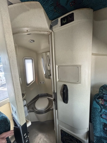 Picture of 1998 MCI 102EL3 Coach Bus