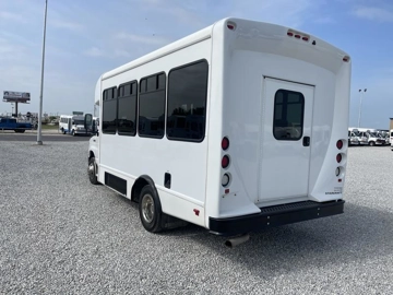 Picture of 2019 Ford E350 Starcraft Allstar Shuttle Bus