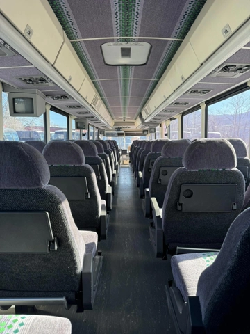 Picture of 2006 MCI D4505 Coach Bus