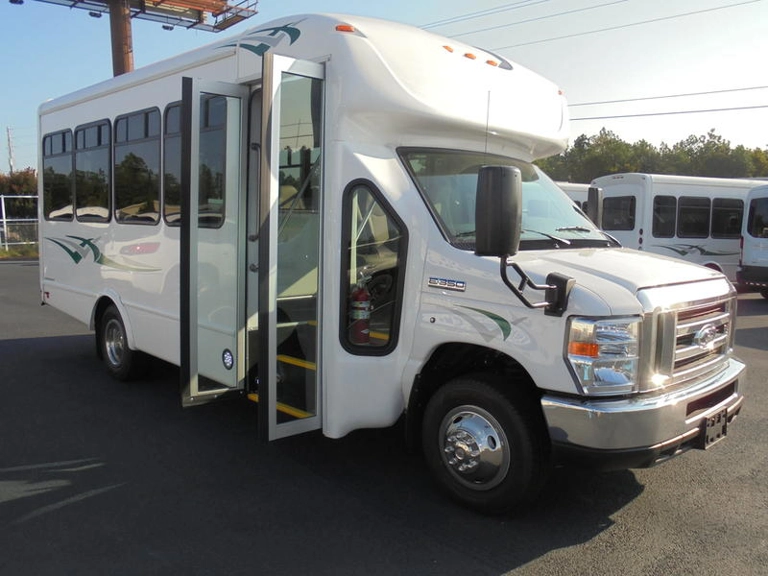 Picture of 2024 Ford E350 Starcraft Allstar Shuttle Bus