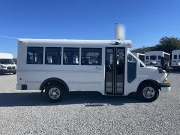 Picture of 2012 Chevrolet Girardin MBII Bus