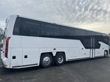 Picture of 2018 MCI D45CRTLE Coach Bus