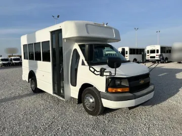 Picture of 2009 Mid Bus Guide Shuttle Bus