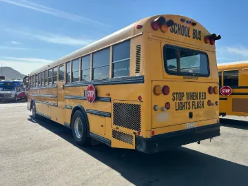 Picture of 2004 Thomas HDX School Bus