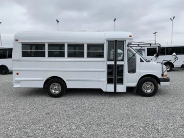 Picture of 2007 Thomas Minotour Shuttle Bus