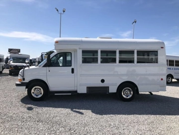 Picture of 2007 Thomas Minotour Shuttle Bus