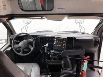 Picture of 2006 Mid Bus Guide Shuttle Bus
