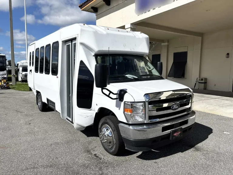 Picture of 2026 Ford E450 Diamond Coach VIP 2500 ADA Shuttle Bus