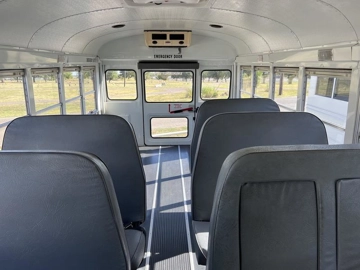 Picture of 2003 Mid Bus Guide Shuttle Bus