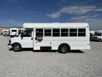 Picture of 2003 Mid Bus Guide Shuttle Bus