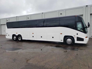 Picture of 2006 Mci J4500 Coach Bus