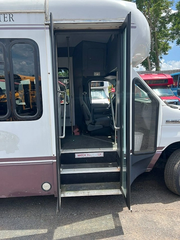 Picture of 2012 Ford E350 Starcraft Starlite ADA Shuttle Bus