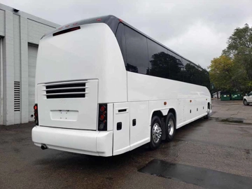 Picture of 2006 Mci J4500 Coach Bus