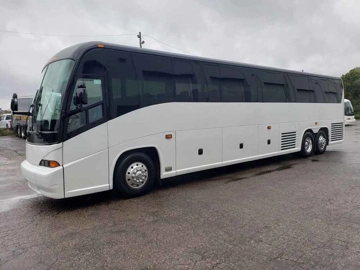 Picture of 2006 Mci J4500 Coach Bus