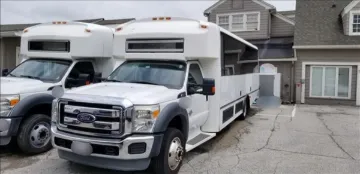 Picture of 2013 Ford F550 Shuttle Bus
