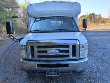 Picture of 2015 Ford Champion Shuttle Bus