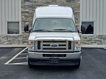 Picture of 2026 Ford E-350 Mobile Medical Clinic ADA