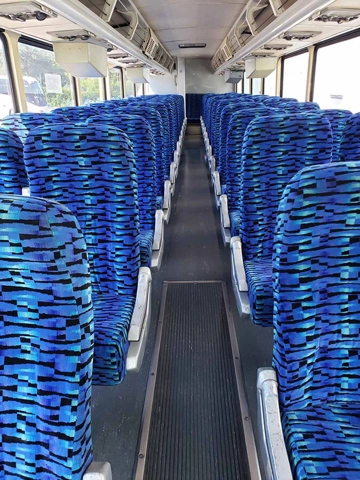 Picture of 2000 Mci 102DL3 Coach Bus