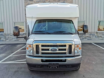 Picture of 2026 Ford E-450 Mobile Medical Clinic