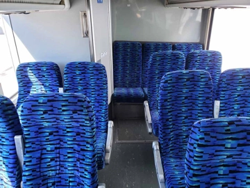 Picture of 2000 Mci 102DL3 Coach Bus