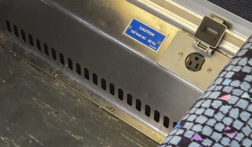Picture of 1999 MCI DL-3 Coach Bus