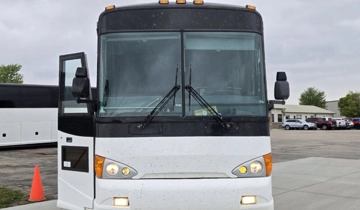 Picture of 1999 MCI DL-3 Coach Bus