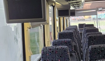 Picture of 1999 MCI DL-3 Coach Bus