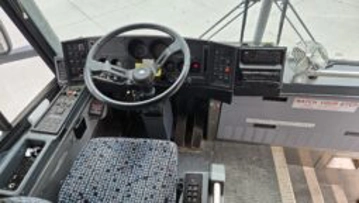 Picture of 1999 MCI DL-3 Coach Bus