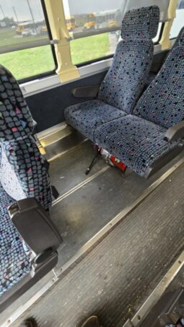 Picture of 1999 MCI DL-3 Coach Bus