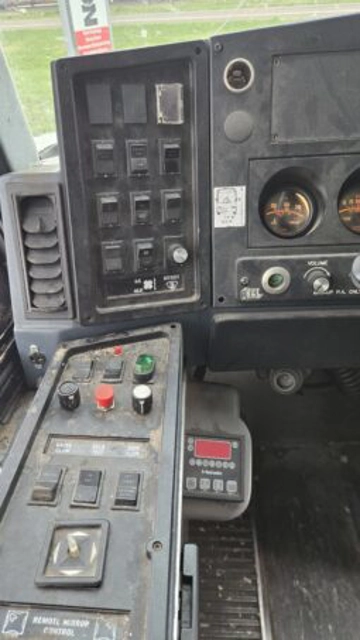 Picture of 1999 MCI DL-3 Coach Bus