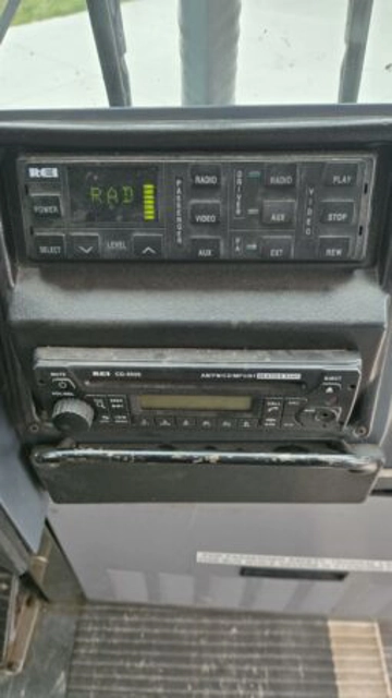 Picture of 1999 MCI DL-3 Coach Bus