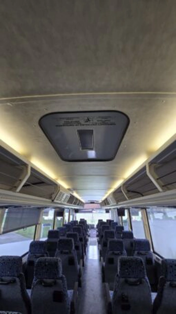 Picture of 1999 MCI DL-3 Coach Bus