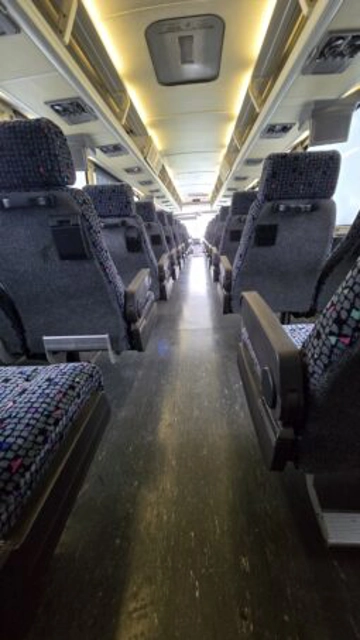 Picture of 1999 MCI DL-3 Coach Bus