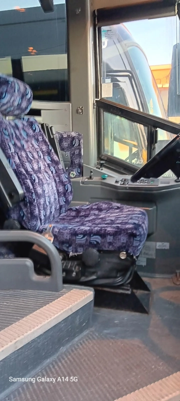 Picture of 2008 Mci J4500 Coach Bus