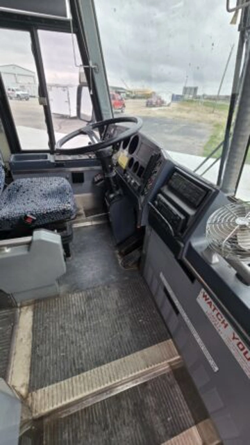 Picture of 1999 MCI DL-3 Coach Bus