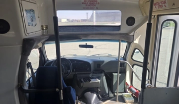 Picture of 1996 Ford Eldorado E350 ADA Shuttle Bus