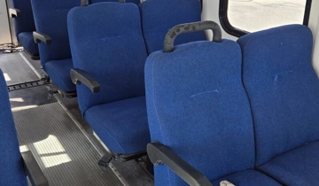 Picture of 1996 Ford Eldorado E350 ADA Shuttle Bus