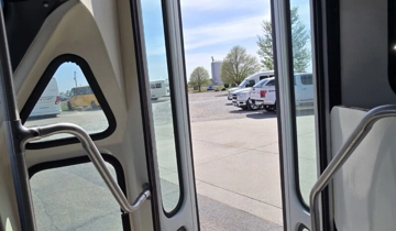 Picture of 1996 Ford Eldorado E350 ADA Shuttle Bus