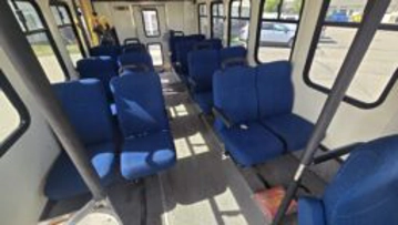 Picture of 1996 Ford Eldorado E350 ADA Shuttle Bus
