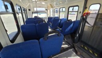 Picture of 1996 Ford Eldorado E350 ADA Shuttle Bus
