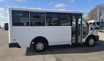 Picture of 2017 Ford Transit 250 Shuttle Bus