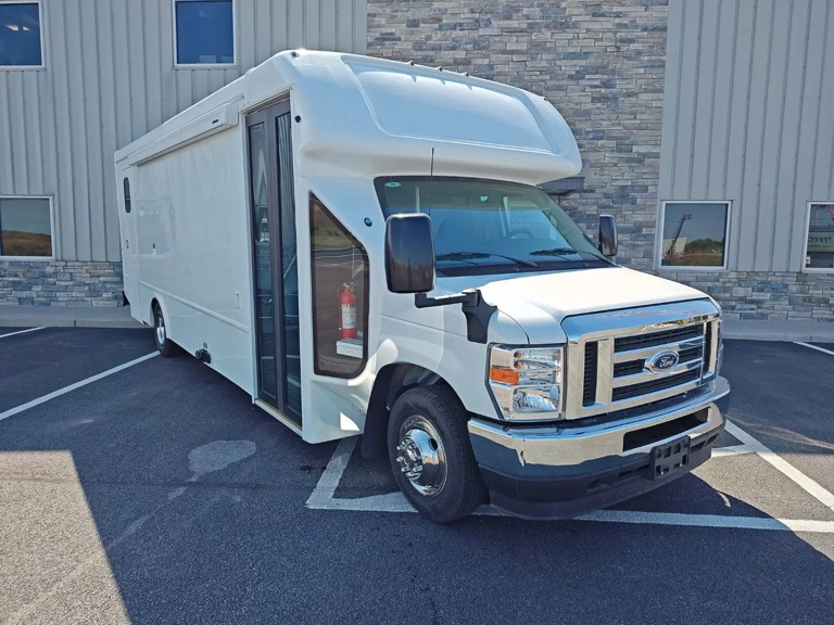 Picture of 2026 Ford E-450 28 FT Two Room Mobile Medication Unit ADA