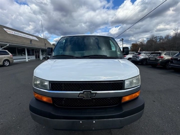 Picture of 2014 Chevrolet Express G3500 Passenger Van