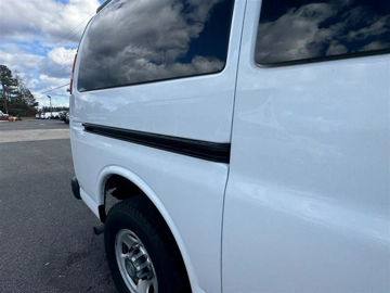 Picture of 2014 Chevrolet Express G3500 Passenger Van