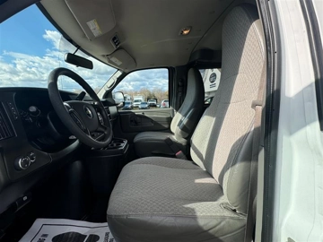 Picture of 2014 Chevrolet Express G3500 Passenger Van
