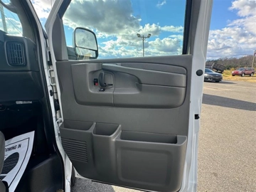 Picture of 2014 Chevrolet Express G3500 Passenger Van